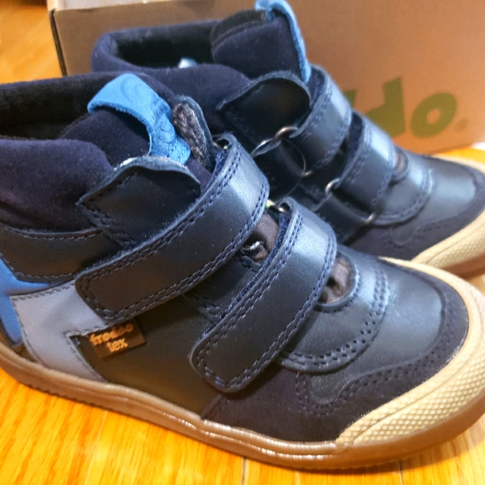 Froddo toddler boots size 25